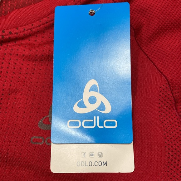 Odlo Base Layer Women’s T Shirt Size XL Red Long Sleeve Fitted Crew Poly Blend - Picture 7 of 14